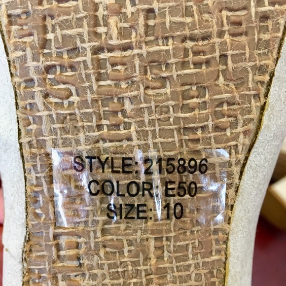 Rebels Crackled Metallic Trendy Heel Shoes Size 10 - Picture 7 of 8